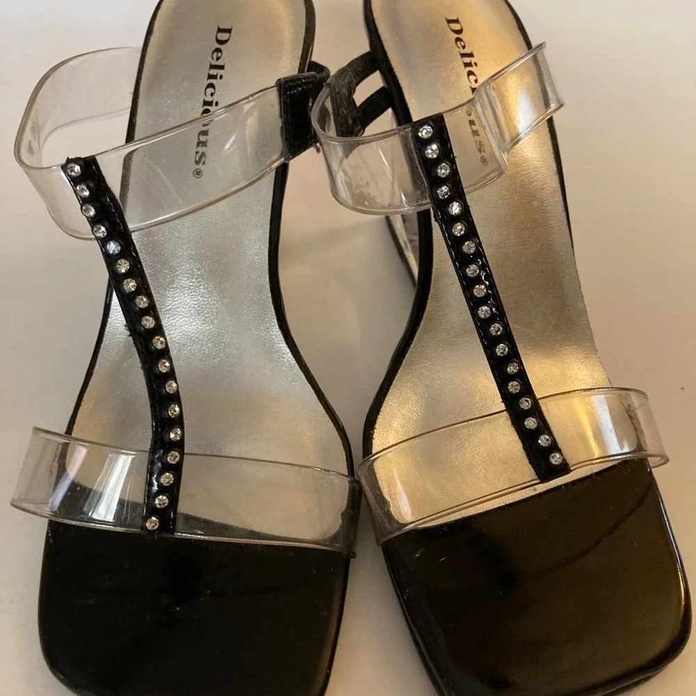 Clear Slip On Size 5.5
